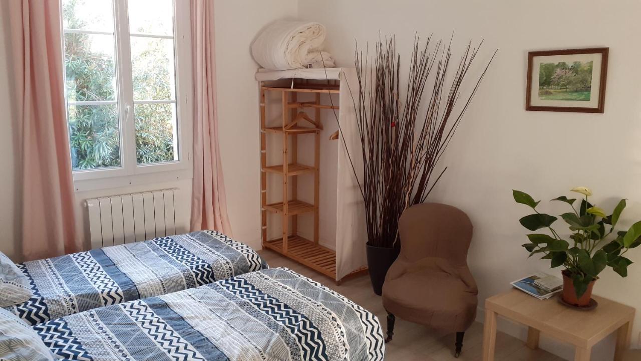 Studio 22M2 Vence Centre Au Calme Apartment Bagian luar foto