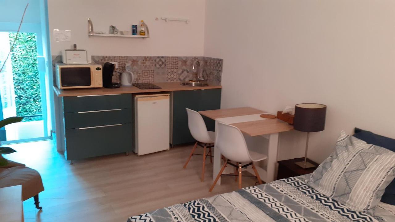 Studio 22M2 Vence Centre Au Calme Apartment Bagian luar foto