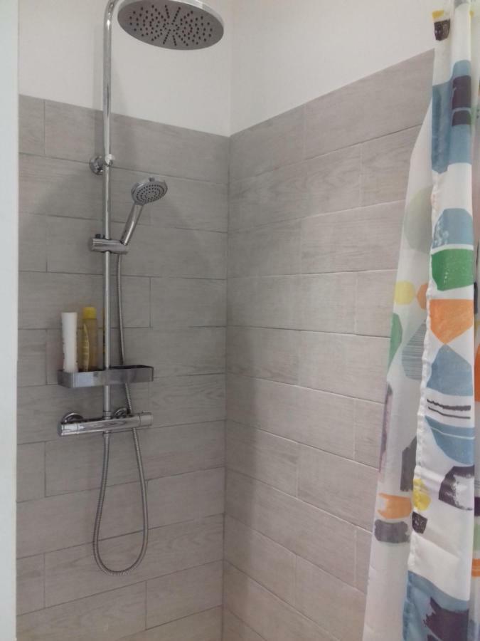Studio 22M2 Vence Centre Au Calme Apartment Bagian luar foto
